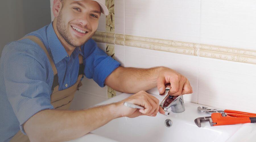 Local annual plumbing maintenance in Albia, IA
